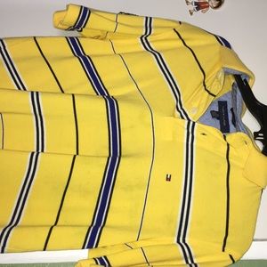 Vintage tommy polo shirt sleeve